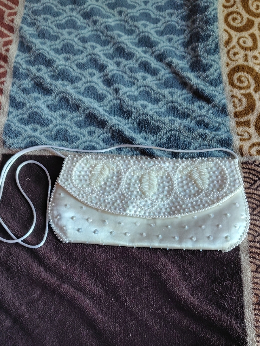 Bon Soir Clutch Bag White Pearl